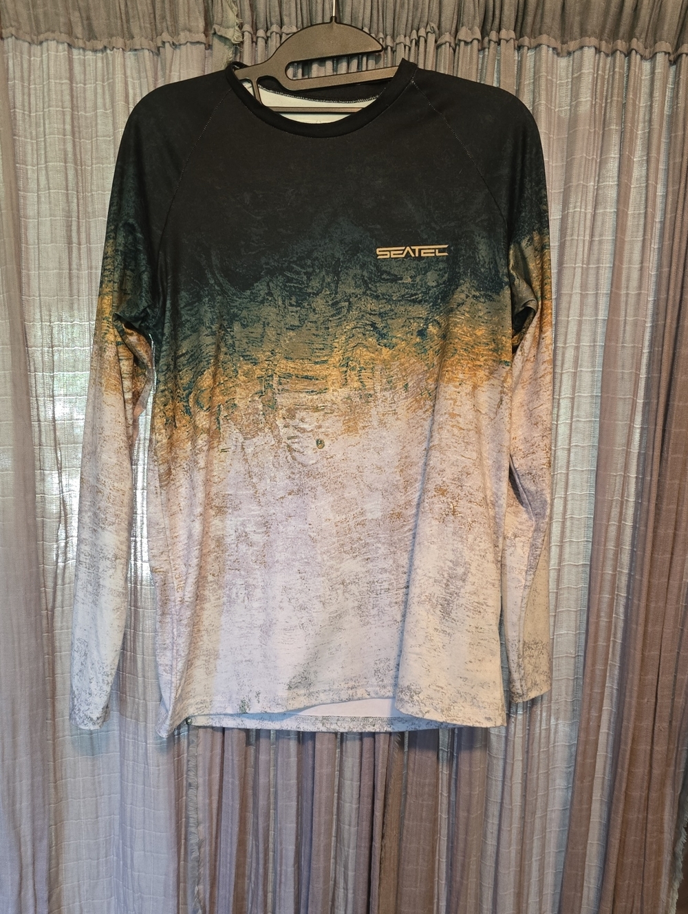 Men's Long Sleeve Gradient Performance Shirt - Blackfin Tuna